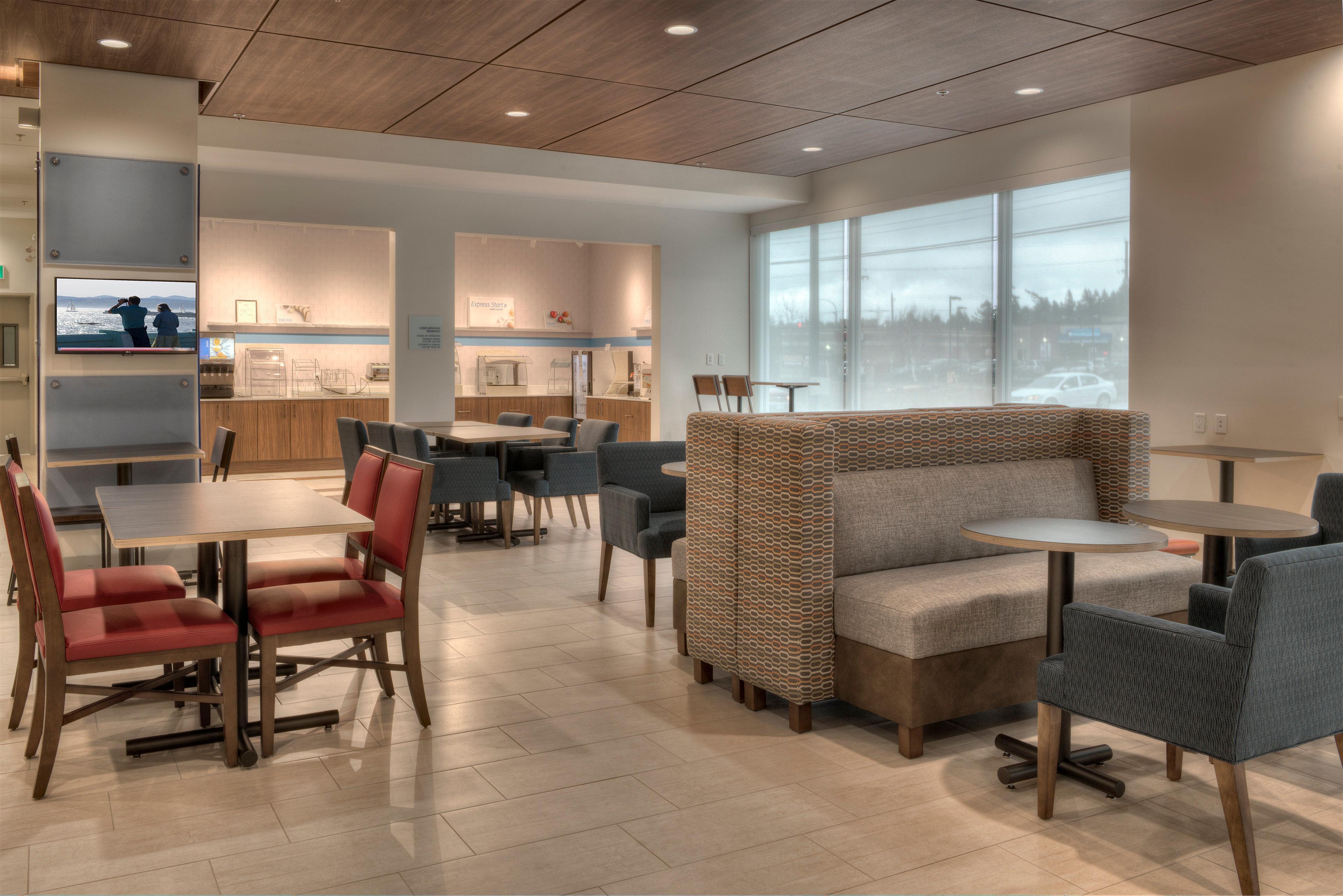 Holiday Inn Express & Suites Victoria-Colwood By Ihg Langford Dış mekan fotoğraf